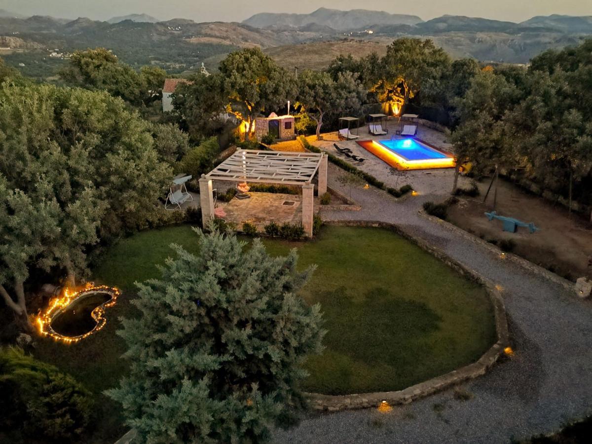 Villa Ermis - The Cretan Castello Kastellos Exterior photo