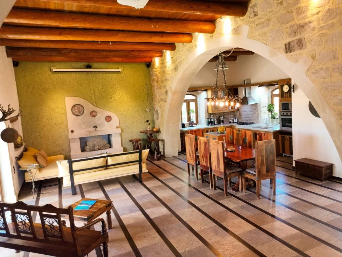 Villa Ermis - The Cretan Castello Kastellos Exterior photo